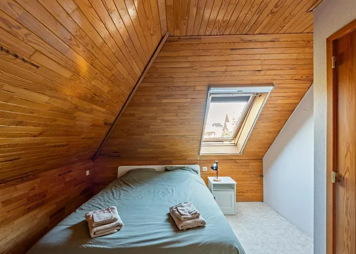 Maurice Close To The * Oostduinkerke